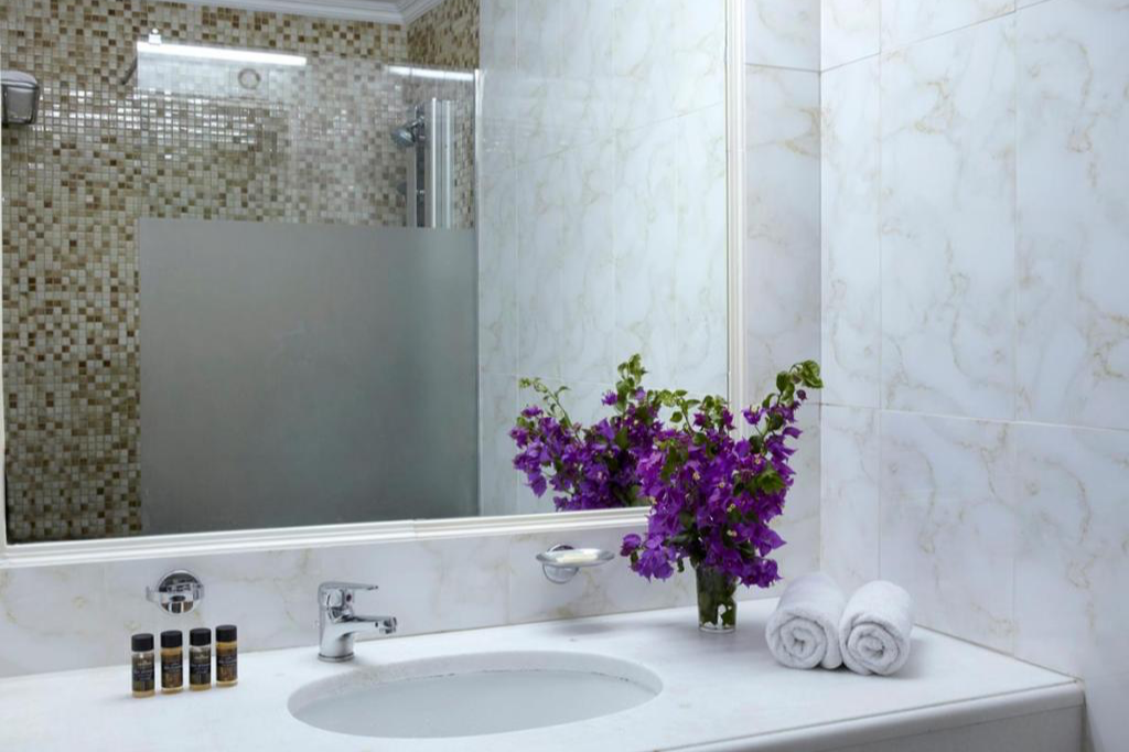 Sunshine Corfu Hotel & Spa