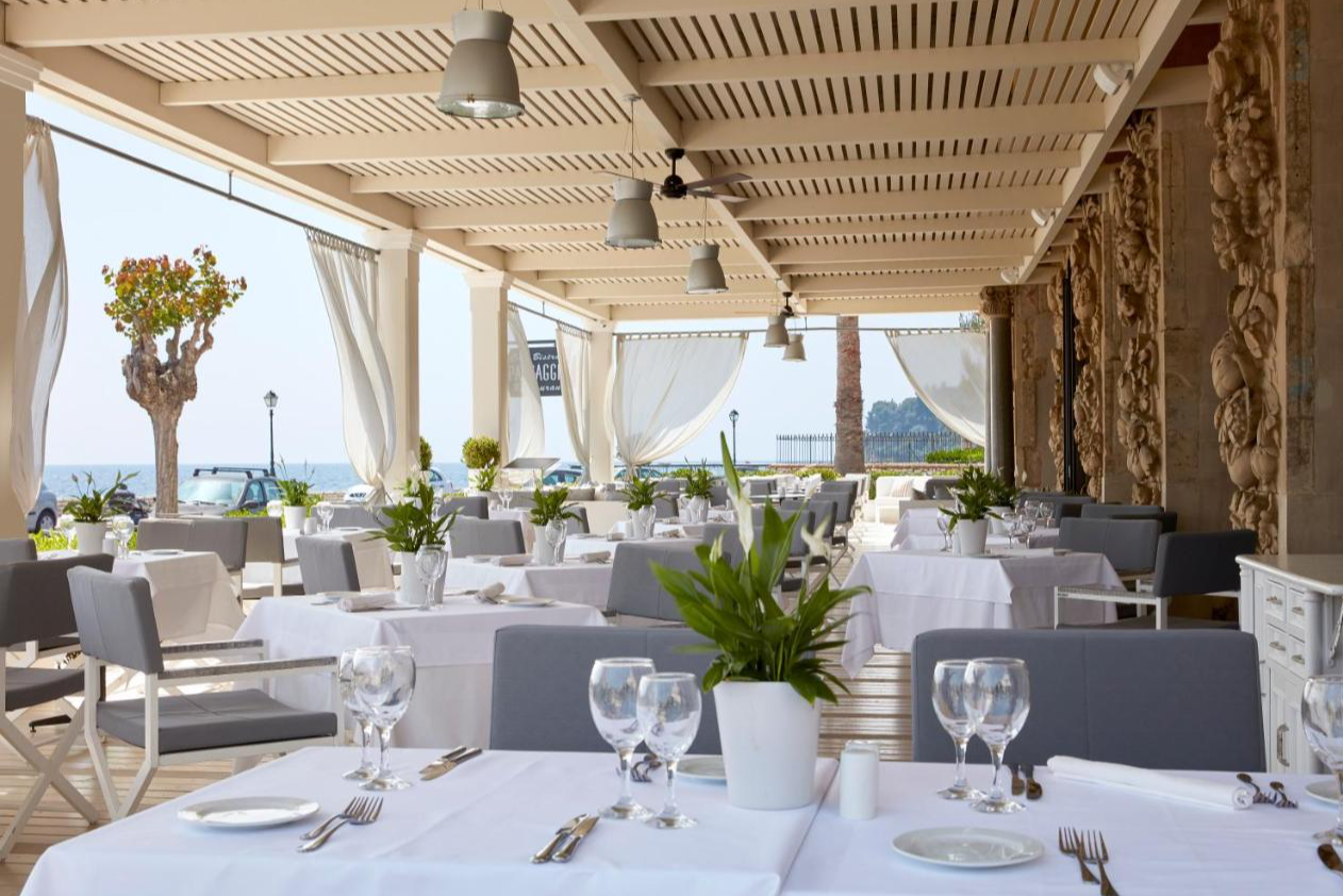 Mayor Mon Repos Palace, Art Hotel