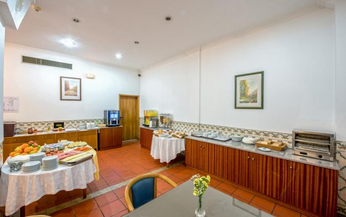 Ontbijtzaal van Hotel Colina do Mar in de Algarve