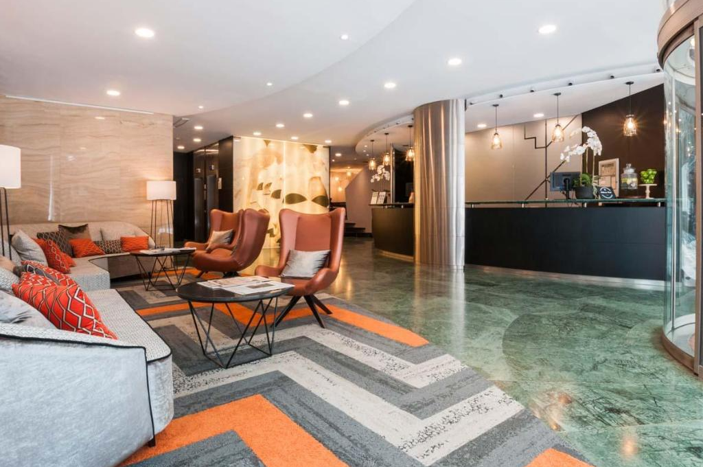 Exe Cristal Palace Barcelona