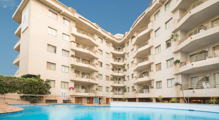 Hotel Aqua Montagut Suites