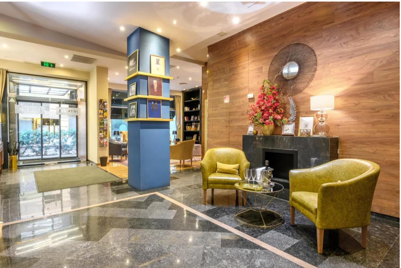 receptie van Ambra hotel Budapest