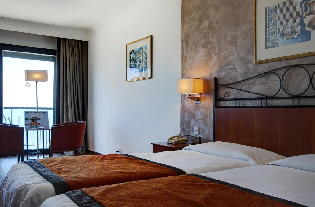 Golden Tulip Vivaldi Hotel