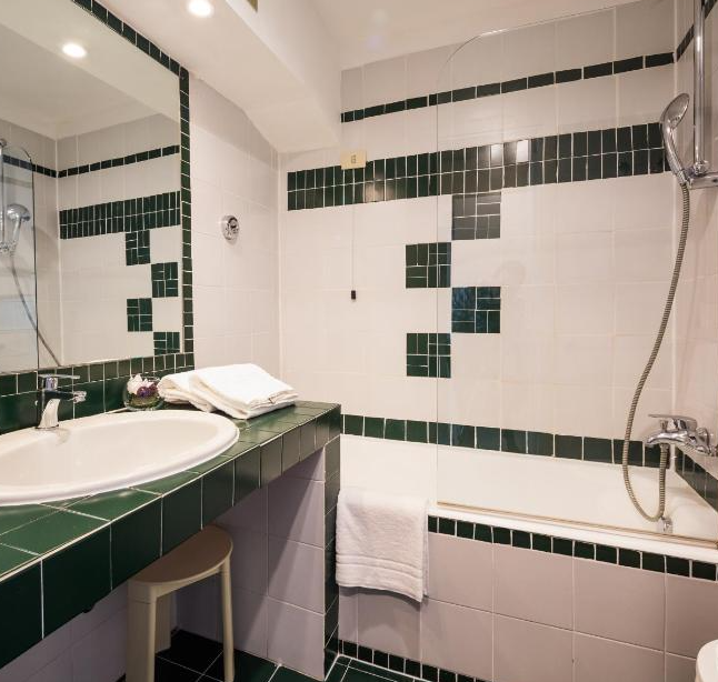 Hotel Blaise and Francis