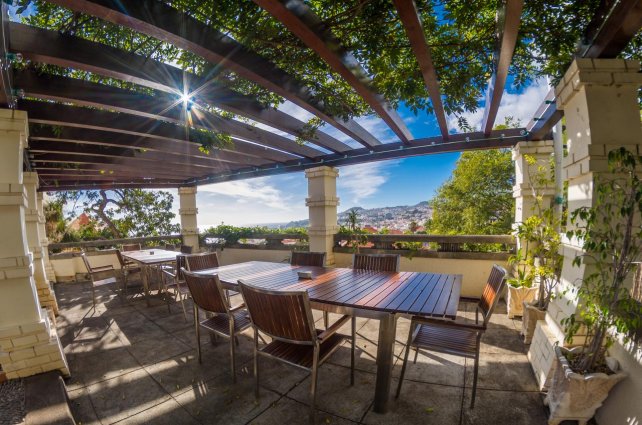 Terras van Hotel ARTS in Conde Carvahal op Madeira 