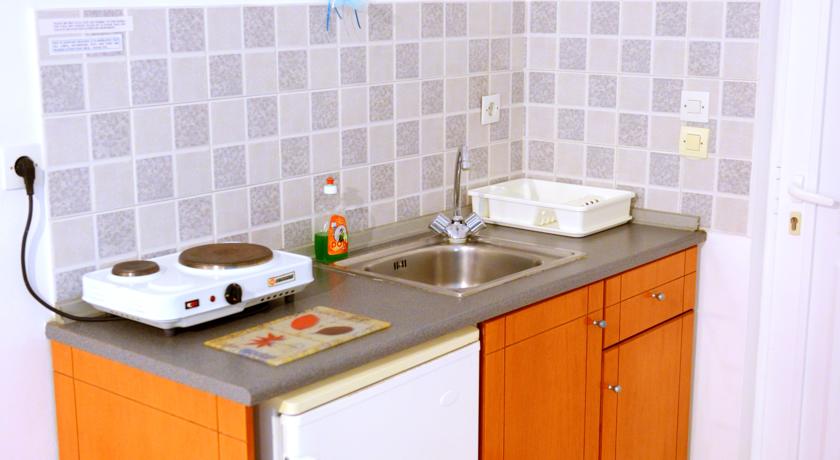 Keuken in een studio van Stavris Studios Rhodos