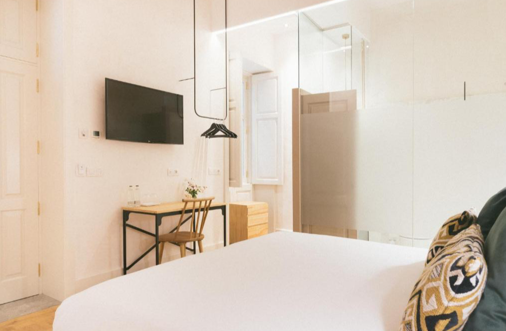 VEINTIUNO Emblematic Hotels