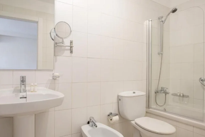 Badkamer Ramada Residences by Wyndham Costa Adeje