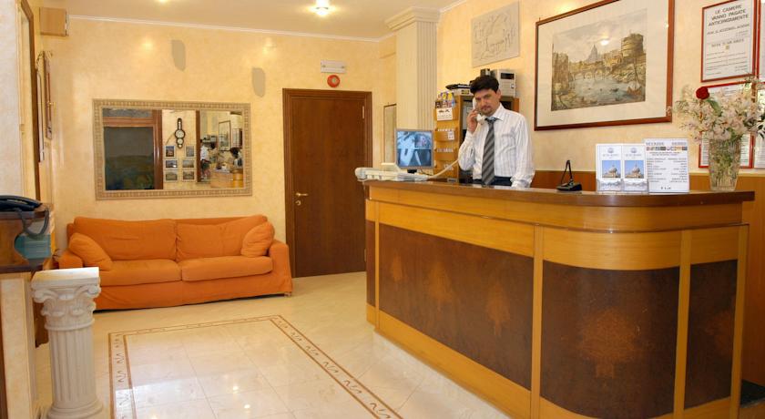 Receptie van Hotel Adriatic in Rome