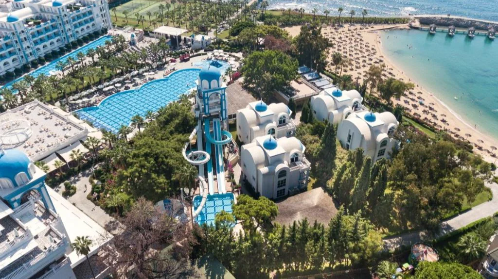 Rubi Platinum Spa Resort And Suite