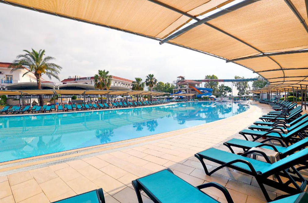 Crystal Paraiso Verde Resort