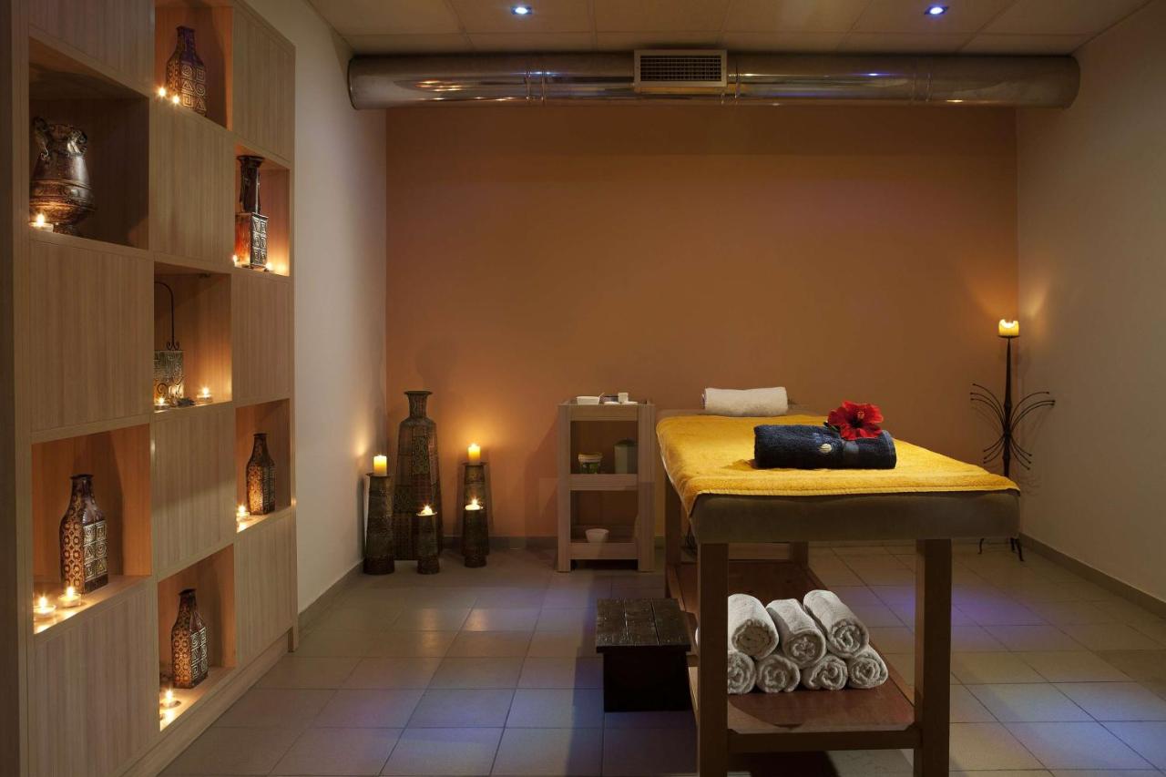 Blue Bay Resort Hotel