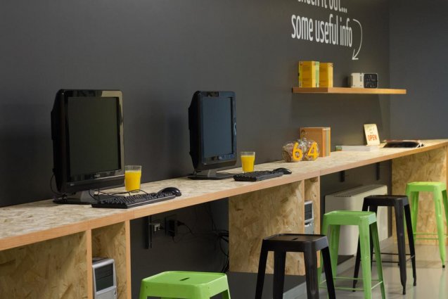 Computertafel van Hotel Ornato Milaan