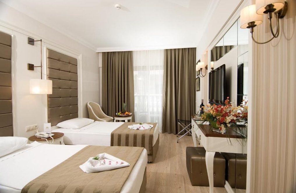 Aydinbey Famous Resort