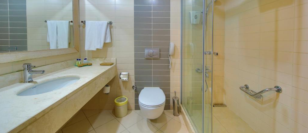 Crystal De Luxe Resort And Spa