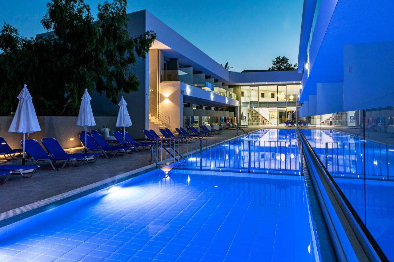 White Olive Premium Laganas