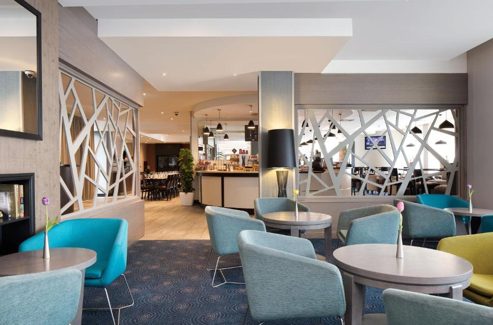 Lobby Hilton Garden Inn Dublin City Centre