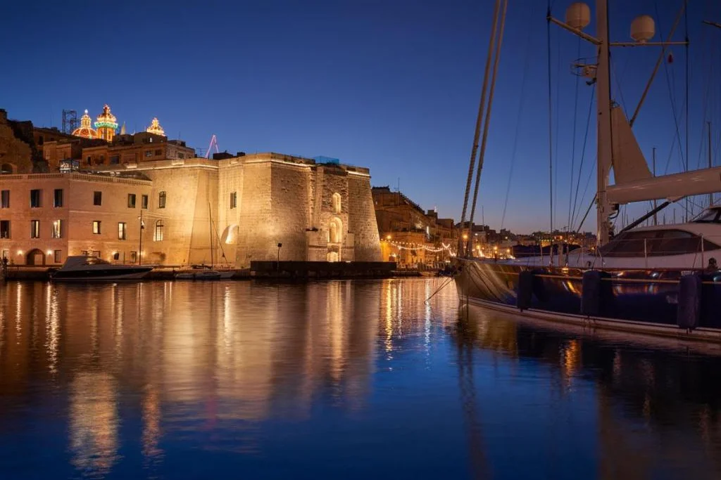 Cugo Gran Macina Grand Harbour