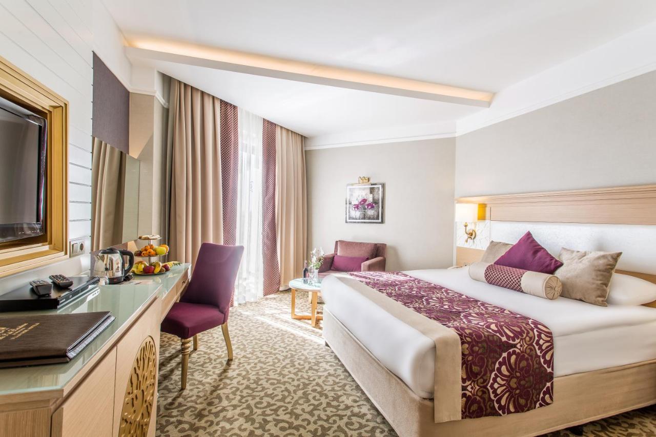 Villa Side Residence