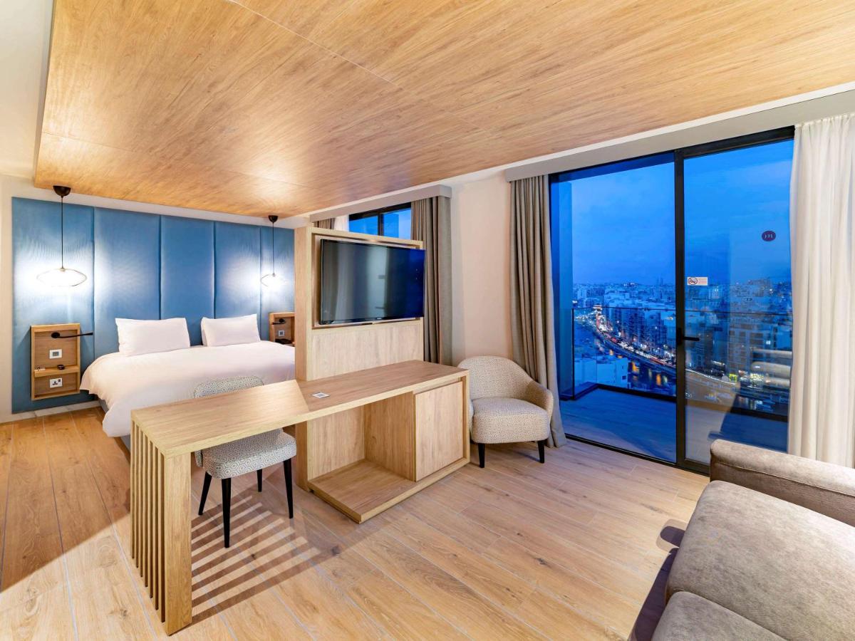 Mercure Hotel St. Julians