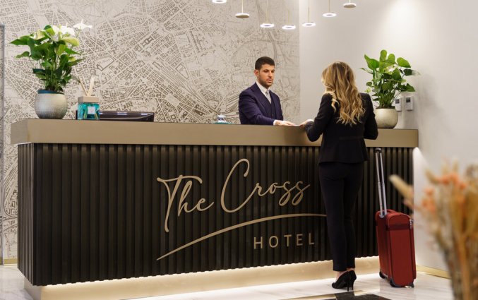 Receptie van The Cross Hotel in Rome