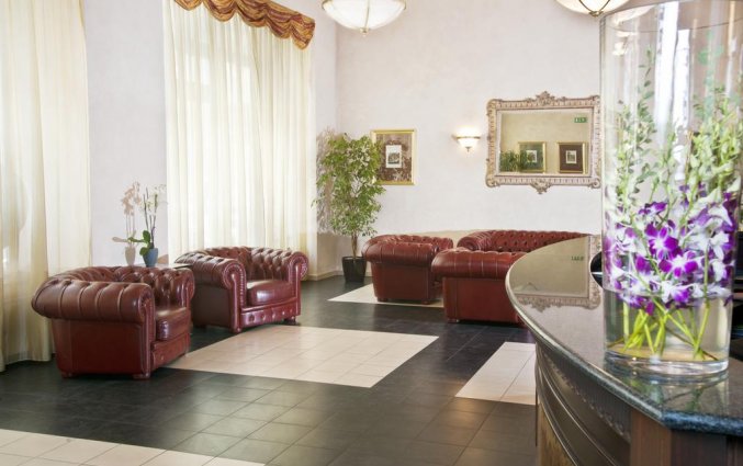 Lobby van Hotel Caesar in Praag