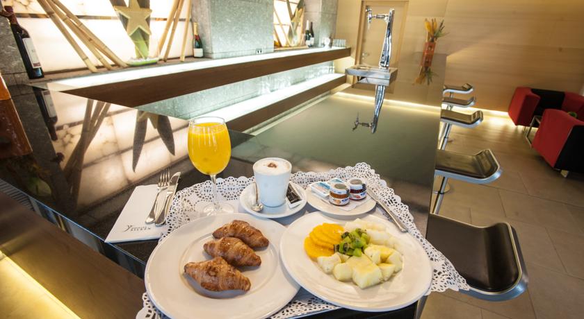 Hotel Silken Puerta Valencia