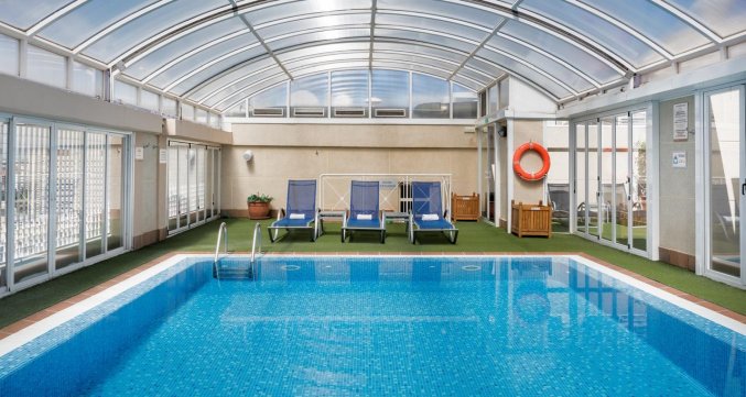 Hotel NH Valencia Center