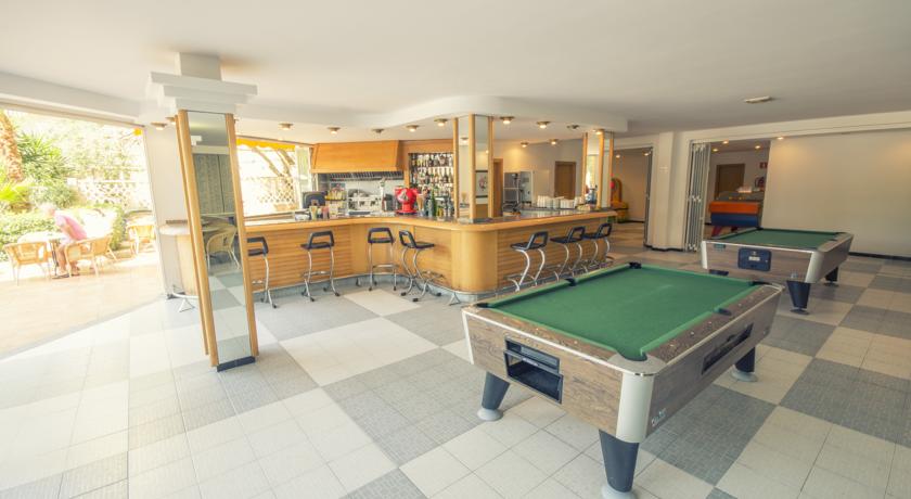 Hotel AzuLine Bahamas