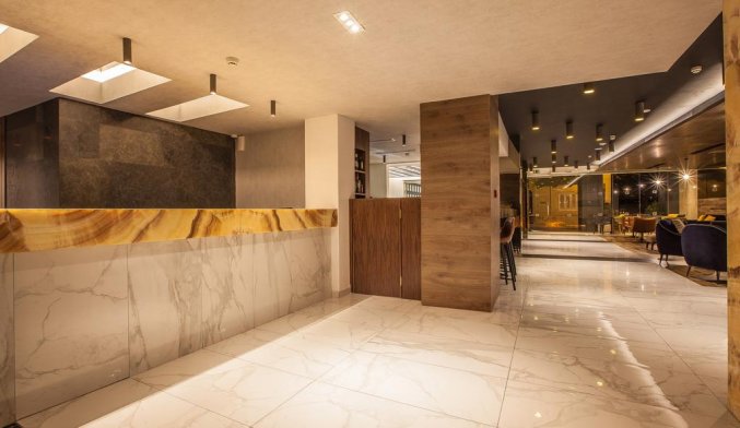 Lobby van Hotel Solana op Malta