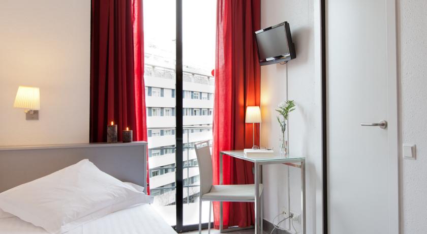 Tweepersoonskamer van Hotel Medicis in Barcelona