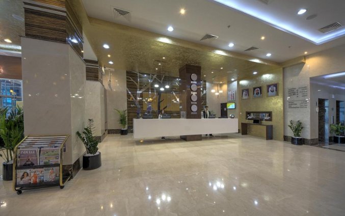 Receptie van Hotel Orchid Vue