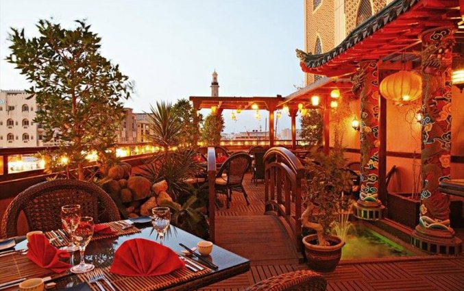 Terras van Hotel Arabian Courtyardin Dubai