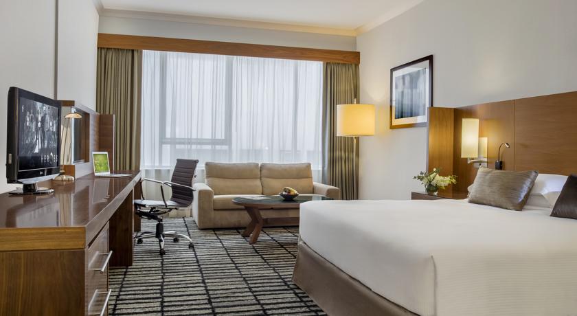 Tweepersoonskamer van hotel Jumeira Rotana