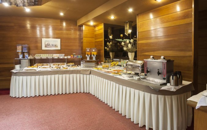 Ontbijtzaal van Hotel Casual Inca in Porto