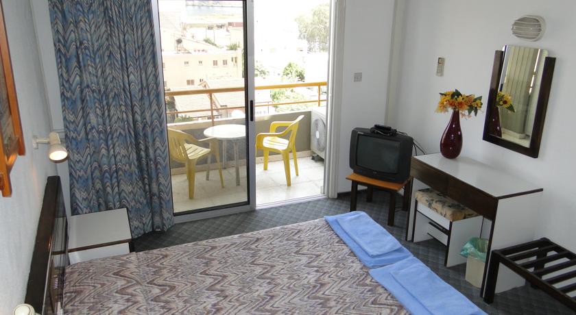 Slaapkamer Hotel Sunflower