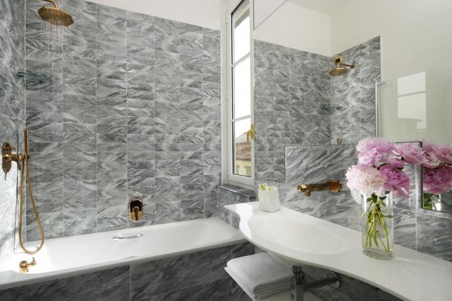 Badkamer van een tweepersoonskamer van Hotel Kraft in Florence