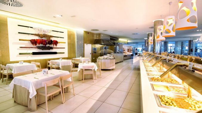 Eetzaal van Hotel Escorial op Gran Canaria