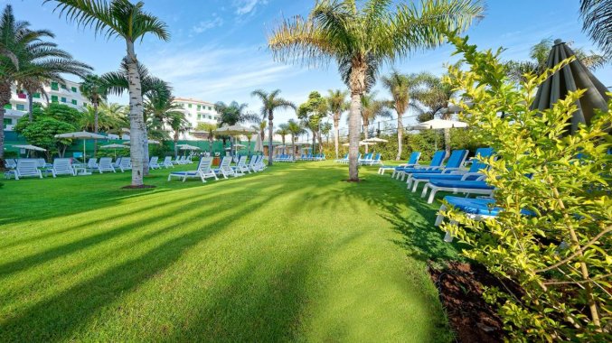 Zonneterras van Hotel Escorial op Gran Canaria