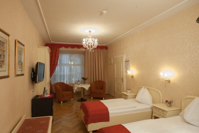 Tweepersoonskamer van Hotel Pertschy Paleis in Wenen