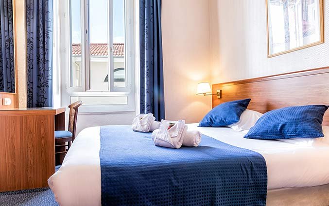 Tweepersoonskamer van Hotel Univers Nice