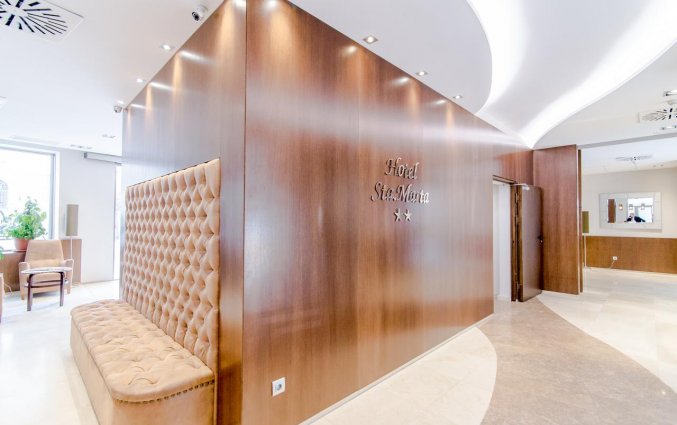 Entree van Hotel Santa Marta in Barcelona