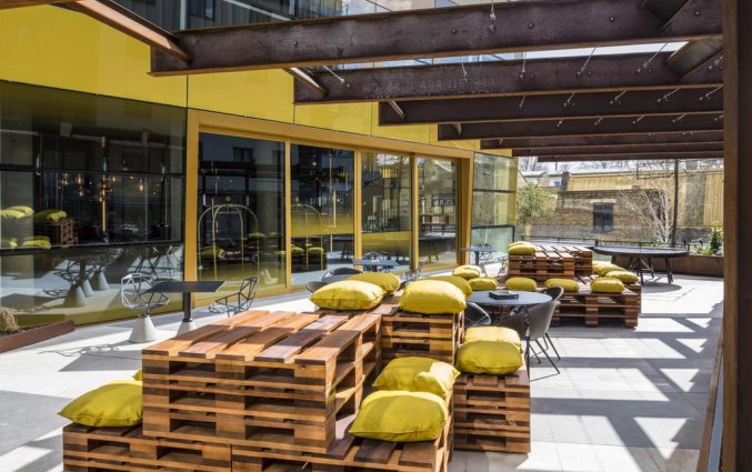 Terras van Hotel Novotel Canary Wharf in Londen
