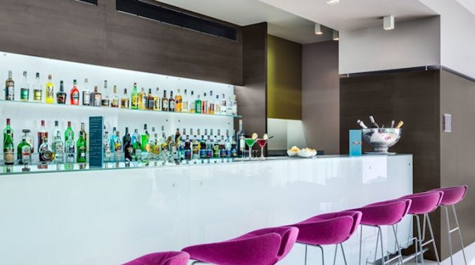 Bar van hotel Hilton Garden Inn Venice Mestre San Giuliano in Venetie