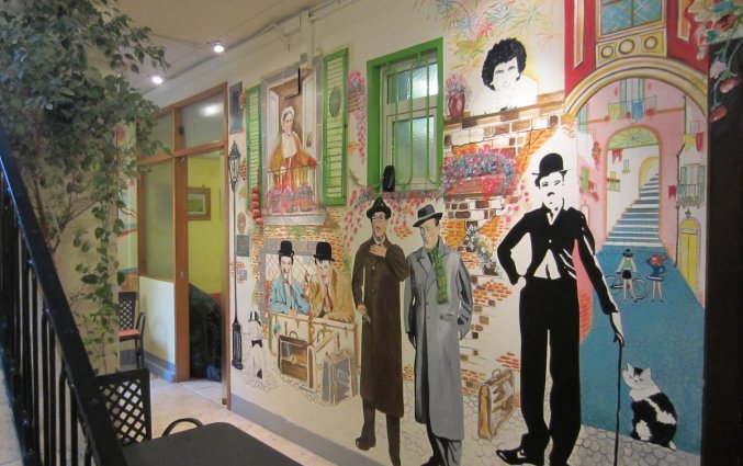 Muurkunst van Hotel Europeo Flowers Sea Napels