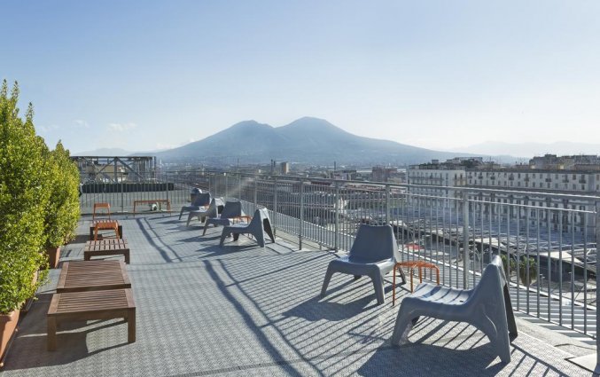 Dakterras met uitzicht op de vulkaan bed & breakfast napolli