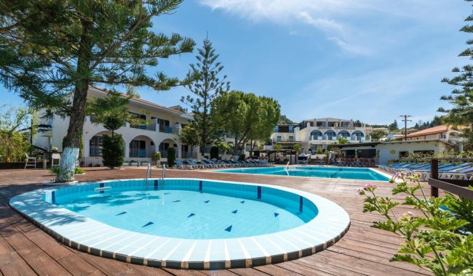 Zwembad van Hotel Contessa Zakynthos